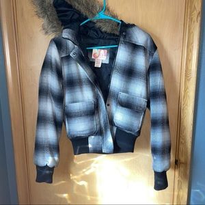 Kids jacket 3-5 size small